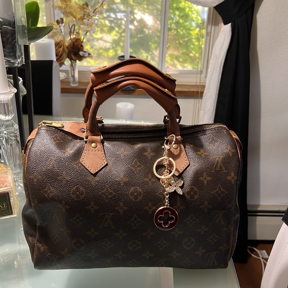 Authentic Louis Vuitton authentic vintage speedy 30 and pretty good condition! - Picture 3 of 10